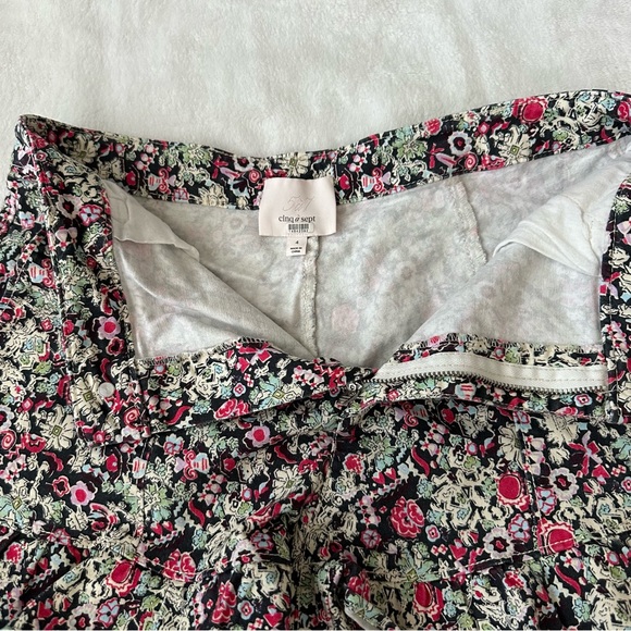 Cinq à Sept Penny Floral Shorts Size 4 - Picture 8 of 13
